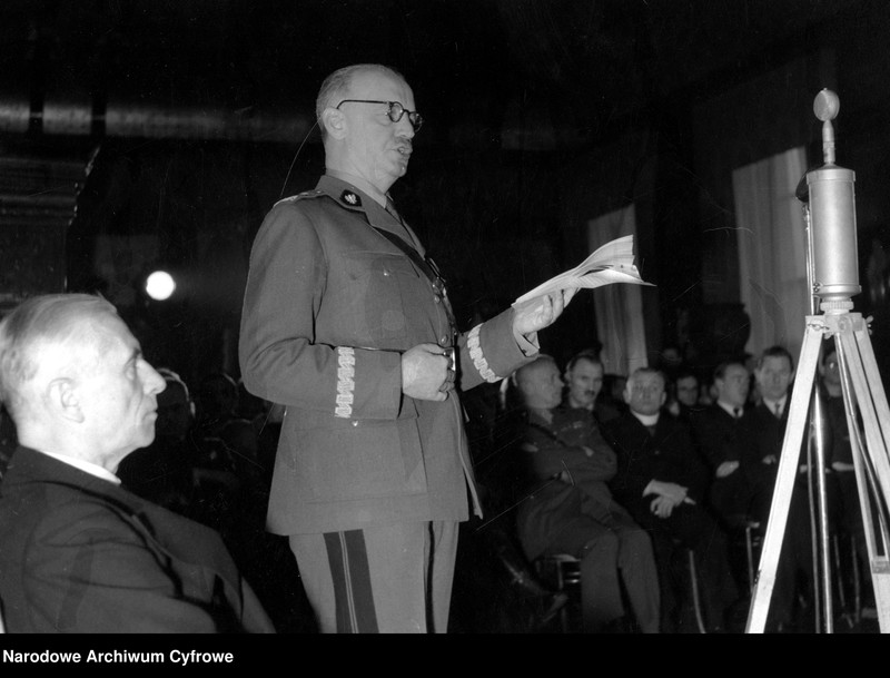 image.from.unit.number "Wspólne posiedzenie rządu RP i Rady Narodowej z udziałem prezydenta RP w Londynie"