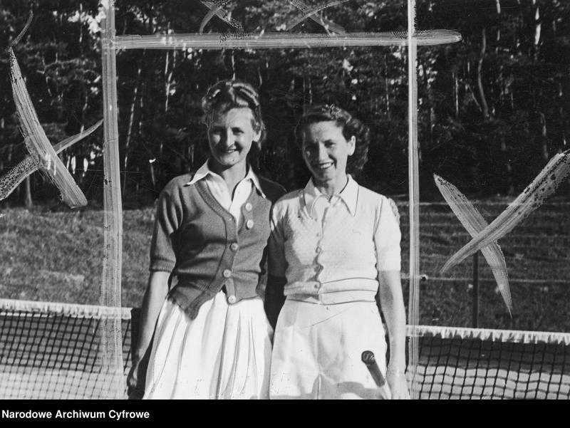 image.from.unit.number "Międzynarodowe Mistrzostwa Polski w Tenisie Ziemnym na terenie parku tenisowego klubu sportowego Gdynia w Gdyni"