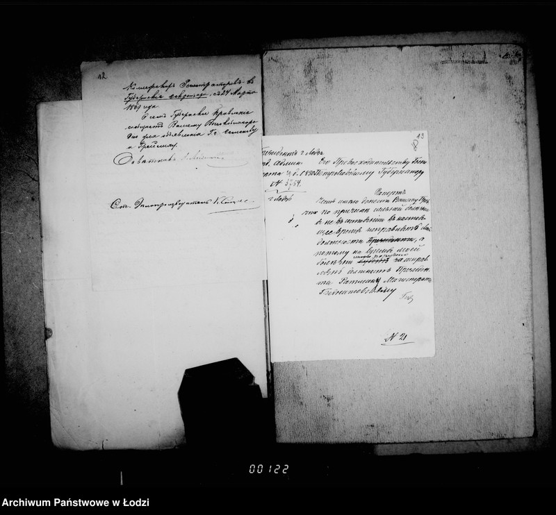 Obraz 13 z jednostki "Po deloproizvodstvu o činovnikach"