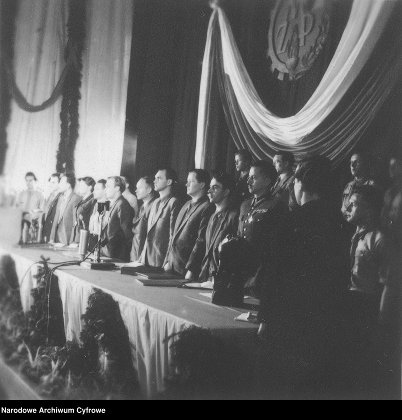 image.from.unit.number "Kongres Jedności Młodzieży Polski Ludowej we Wrocławiu"