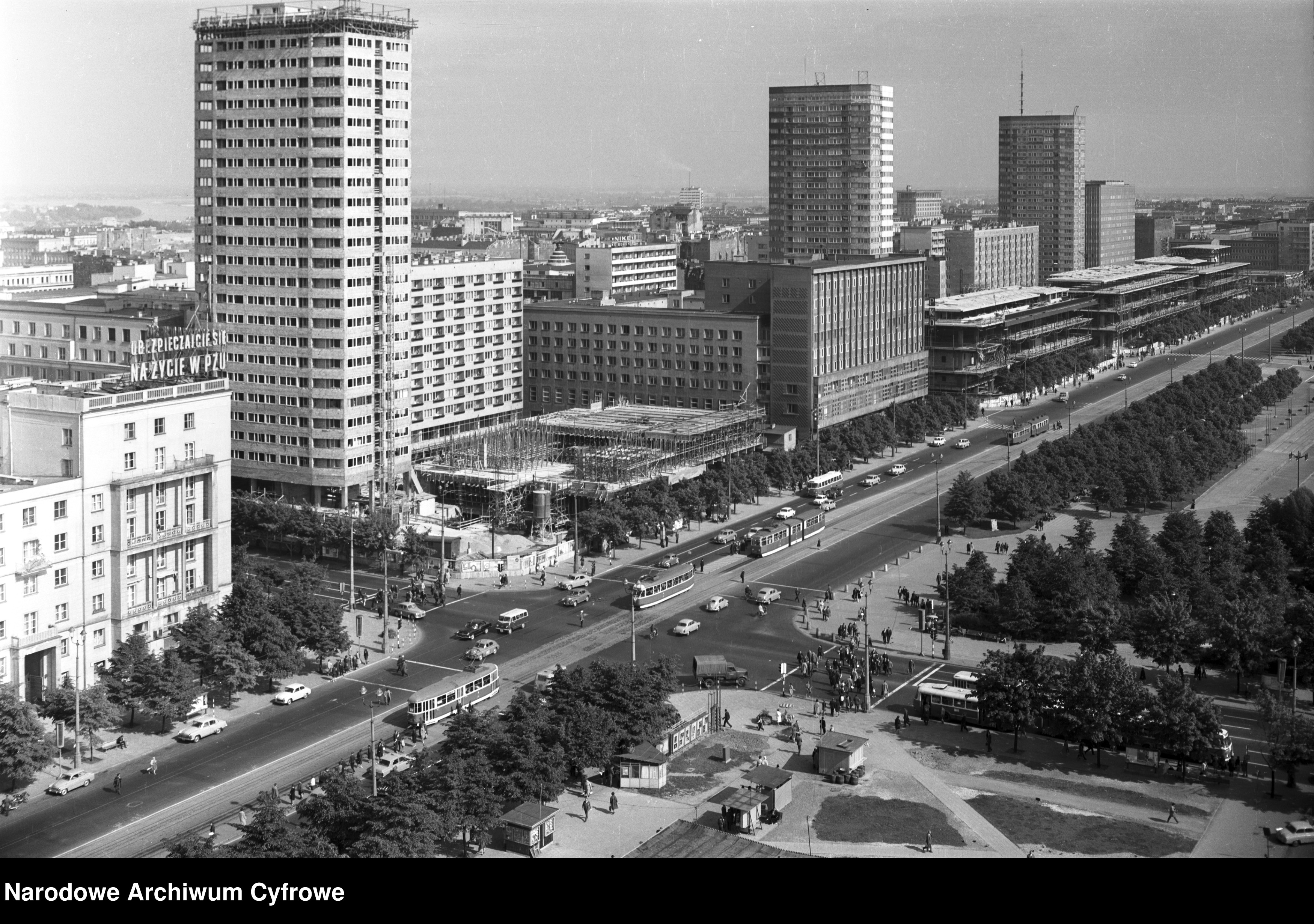 Skan z jednostki: Budowa Ściany Wschodniej w Warszawie