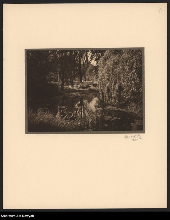 image.from.unit.number "Park Wilsona w Poznaniu (Album fotografii ofiarowany Paderewskiemu przez stołeczne miasto Poznań; w futerale)"
