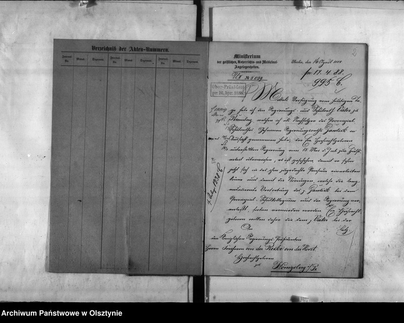 image.from.unit.number "Regierungs und Schulrath Vater [Richard]"