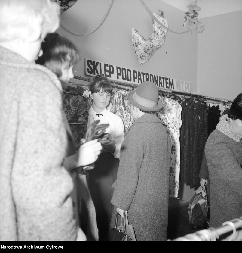 image.from.collection.number "Sklepy PRL111"