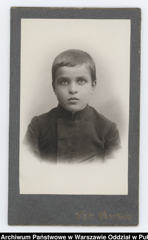 Obraz 54 z kolekcji "Chłopcy w niebieskich mundurkach... - uczniowie pułtuskiego Gimnazjum z okresu I wojny światowej"