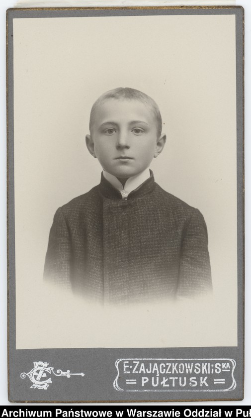 Obraz 89 z kolekcji "Chłopcy w niebieskich mundurkach... - uczniowie pułtuskiego Gimnazjum z okresu I wojny światowej"