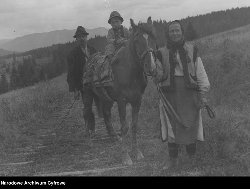 Obraz 1 z jednostki "Huculska rodzina"