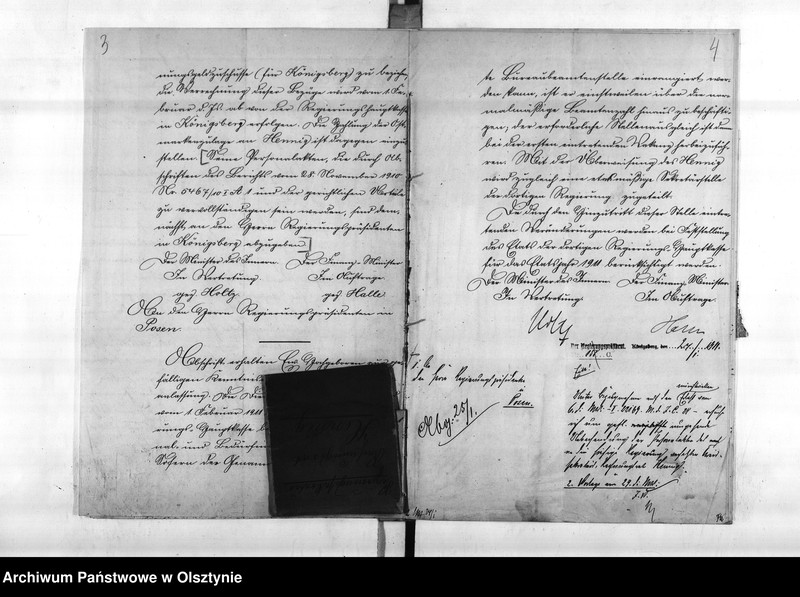 image.from.unit.number "Regierungs Sekretär Rechnungsrat Hennig"