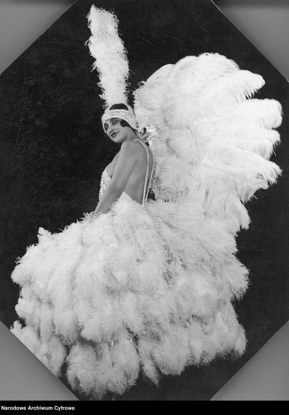 image.from.unit.number "Rewia "Dajemy dolary" w Teatrze "Perskie Oko" w Warszawie"