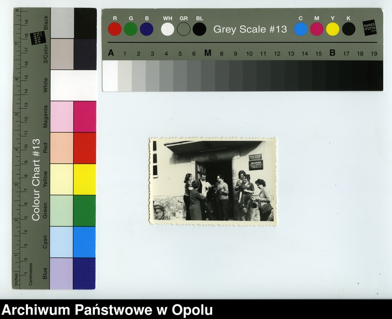 image.from.collection.number "Fotografie pracowników Wojewódzkiego Archiwum Państwowego w Opolu"