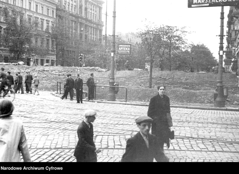 image.from.collection.number "A więc wojna!111"