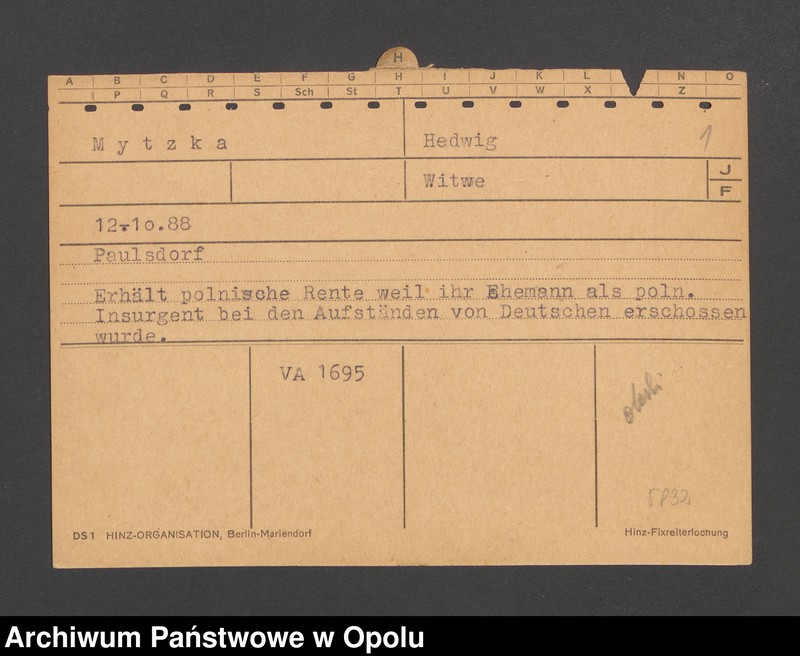 image.from.unit.number "[Mytzka Hedwig, ur. 12.10.1888, zam. Paulsdorf]"