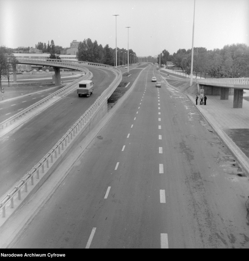 image.from.unit.number "Trasa Łazienkowska w Warszawie"