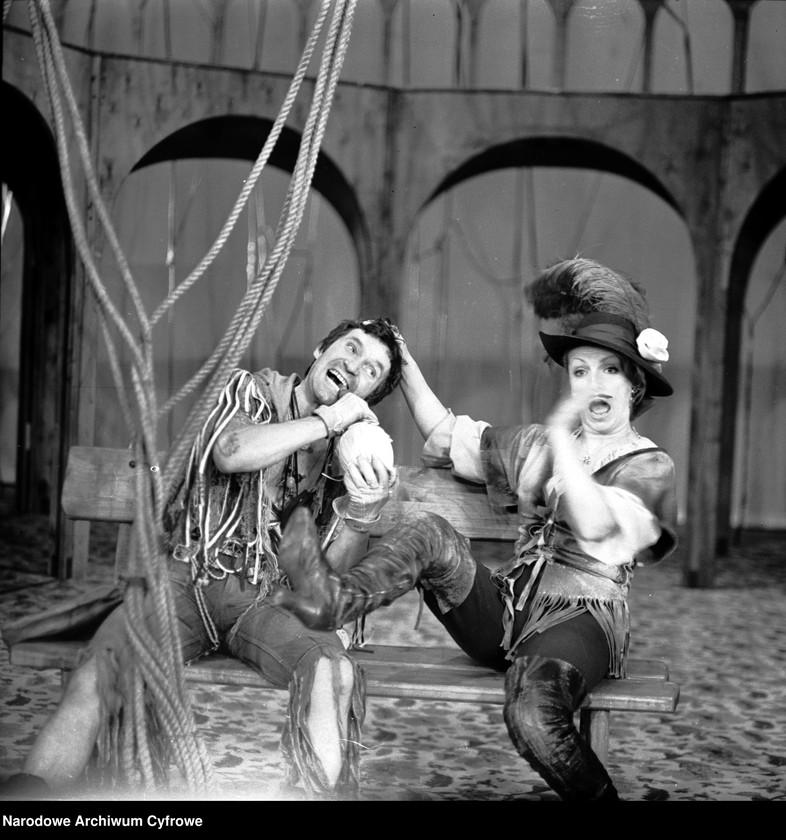 image.from.unit.number "Warszawa. Teatr Nowy - Sztuka "Zielony Gil""