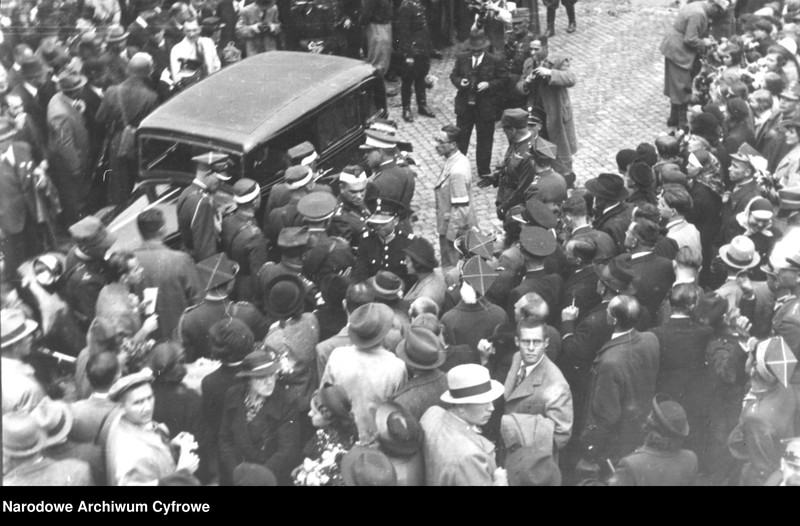 image.from.unit.number "Zajęcie Zaolzia - wkroczenie wojsk polskich do Czeskiego Cieszyna"
