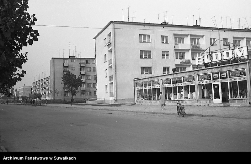 image.from.unit.number "Ulica Lenina w Suwałkach."