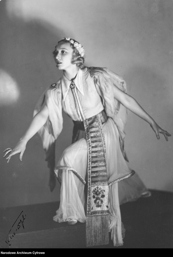 image.from.unit.number "Olga Sławska"