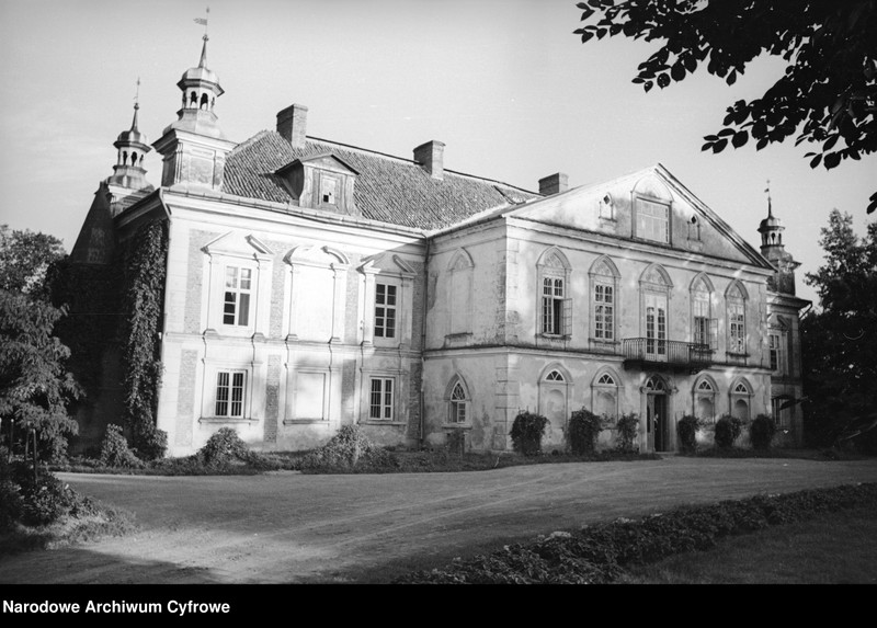 image.from.unit.number "Służewo w województwie pomorskim"