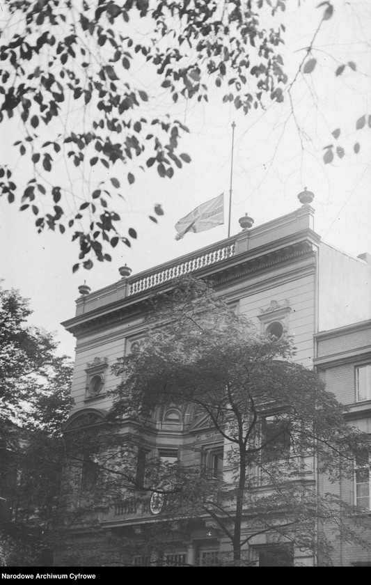 image.from.unit.number "Ambasada Wielkiej Brytanii w Berlinie"