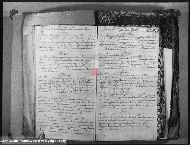 image.from.unit.number "Duplicate der Kirchenbücher von der katholischen Parochie Góra"