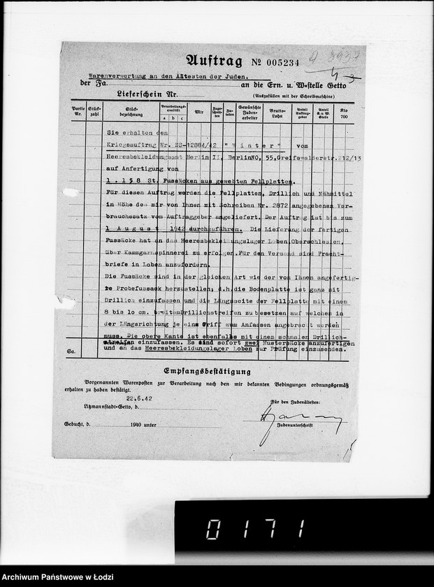 Obraz 8 z jednostki "5234 Kriegsauftrag SS-12884/42 Winter 1.158 St.Fusssäcke H.B.A.Berlin"