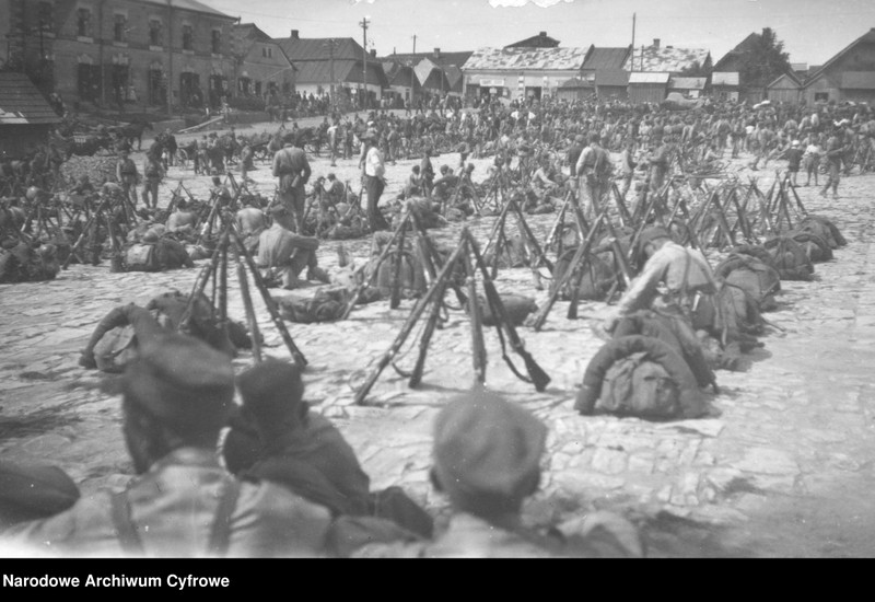 image.from.unit.number "Polskie oddziały wojskowe podczas odpoczynku"