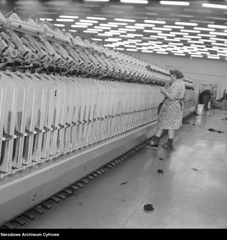 image.from.unit.number "Fabryka Dywanów "Dywilan" w Łodzi"