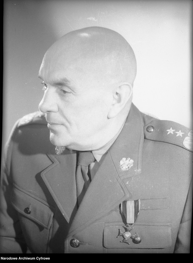 image.from.unit "Zygmunt Berling"