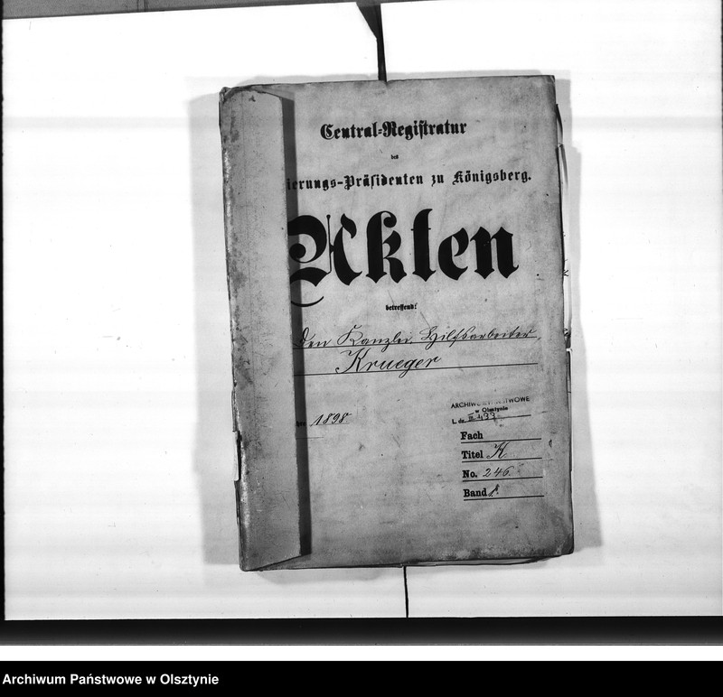 image.from.unit.number "Kanzlei Hilfsarbeiter Krueger [Johann Wilhelm]"