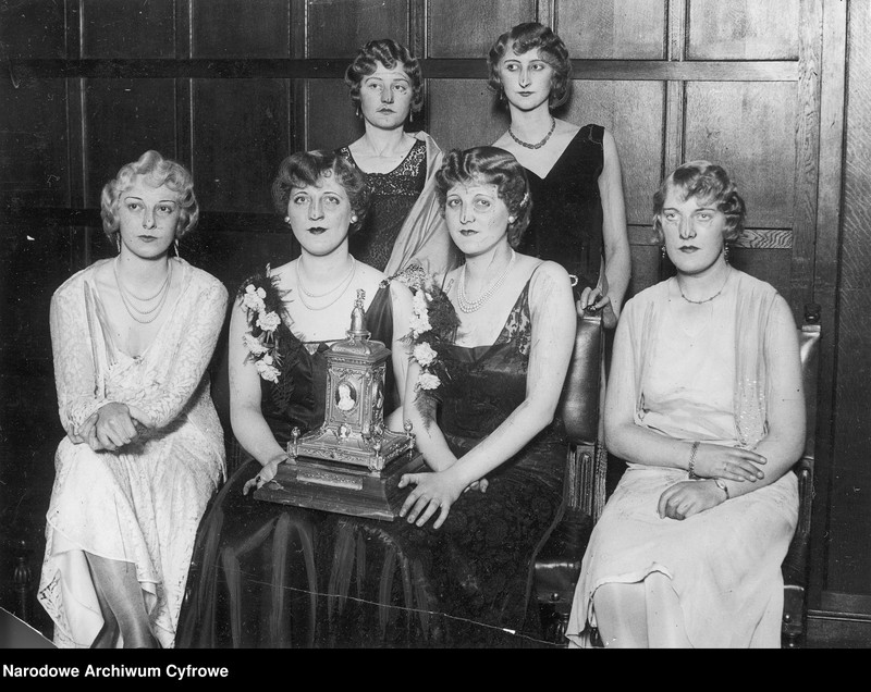 Obraz 14 z kolekcji "MODA ANGIELSKA111"