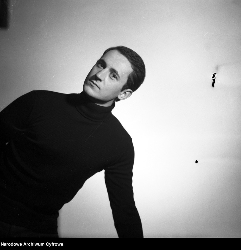 image.from.unit.number "Piotr Fronczewski"
