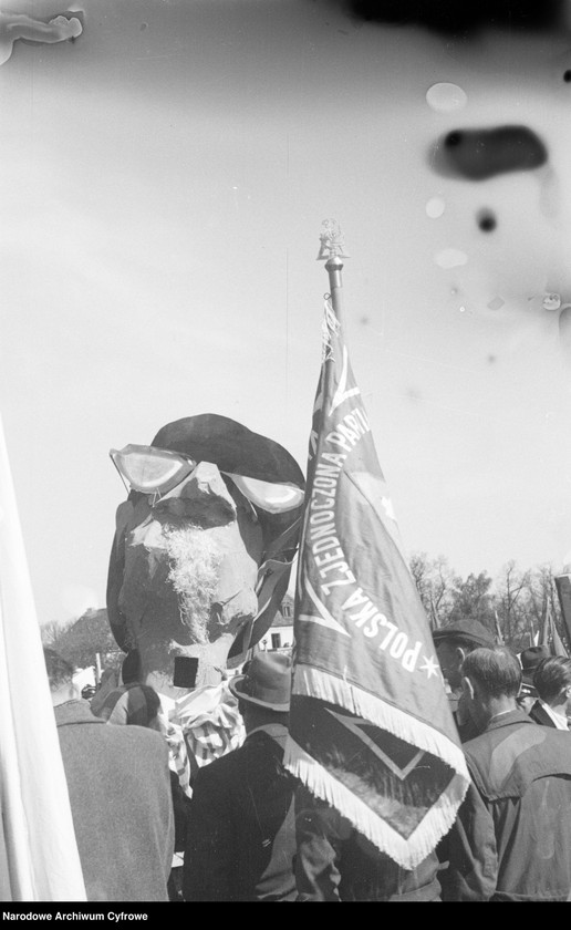 image.from.unit.number "Uroczystości w dniu Święta Ludu Pracującego i pochód pierwszomajowy w Gdańsku"