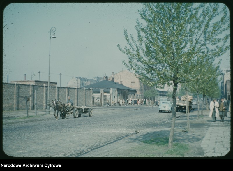 image.from.unit.number "Widoki Warszawy na trasie: Powiśle - Hoża - Nowy Świat - Stadion X-lecia - Praga Północ - trasa W-Z - Krakowskie Przedmieście - Nowy Świat - Aleje Jerozolimskie - Marszałkowska"