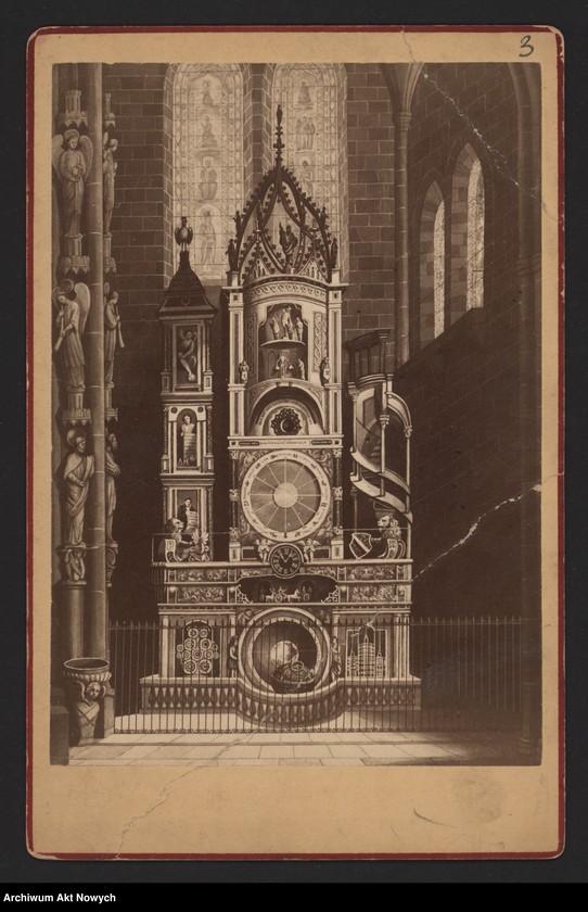 image.from.unit.number "Fotografie dzieł sztuki, krajobrazów itp."