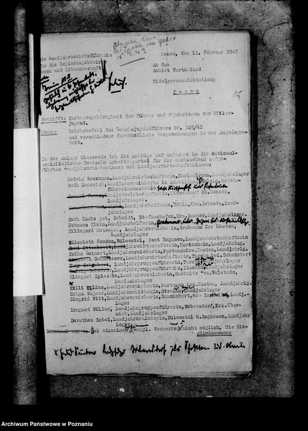 Obraz 19 z jednostki "Aufnahme von Landjahrzieherinnen in die NLDAP"