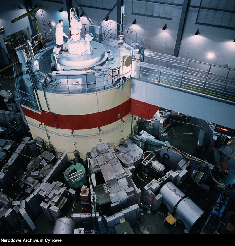 image.from.unit.number "Reaktor atomowy "EWA" w Instytucie Badań Jądrowych w Świerku"