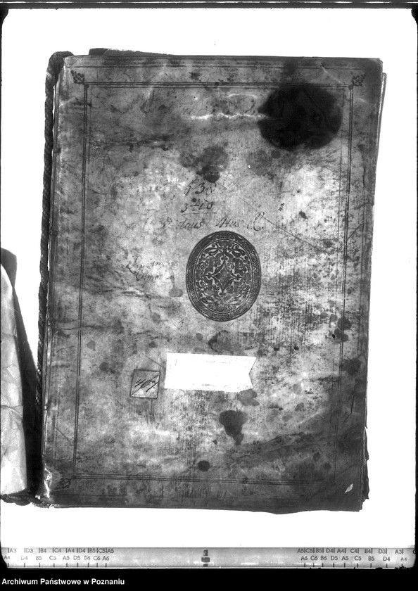 Obraz 4 z jednostki "Or. Władysław IV Król Polski... potwierdza w transumpcie 2 dokumenty: 1 /transumpt statutu cechu budniczego Zygmunta III z 22.IV.1615, potwierdzający"