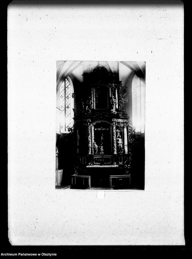 image.from.unit.number "Mohrungen, evangelische Kirche"