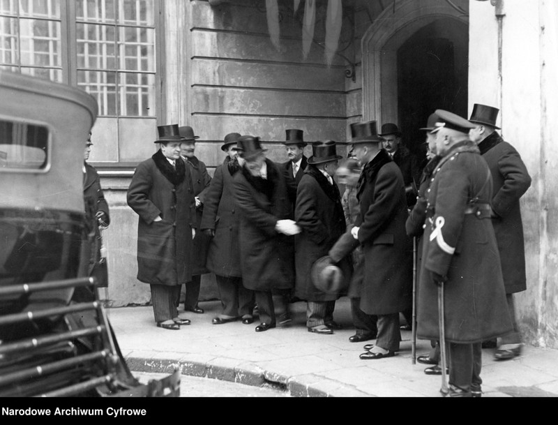 image.from.unit.number "Dziewiąta rocznica śmierci prezydenta RP Gabriela Narutowicza"