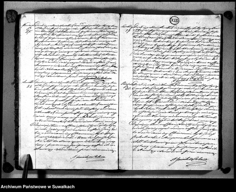 Obraz 12 z jednostki "Księga duplikat urodzonych, zaślubionych i zmarłych urzędnika stanu cywilnego, parafyi suwalskiey na rok 1832"