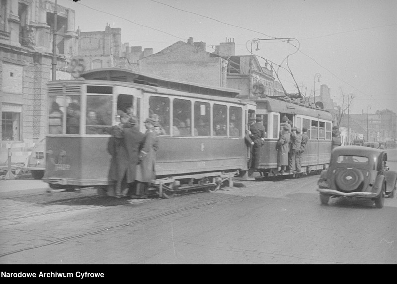 image.from.unit.number "Tramwaje na ulicach Warszawy"