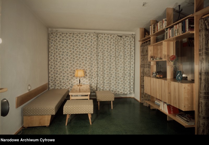 Obraz 1 z jednostki "Wnętrze mieszkania na osiedlu Dolna-Sobieskiego w Warszawie"