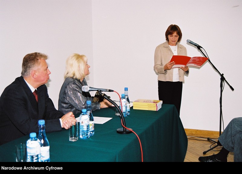 Obraz 14 z jednostki "Uroczystość 50-lecia Archiwum Dokumentacji Mechanicznej w Warszawie"