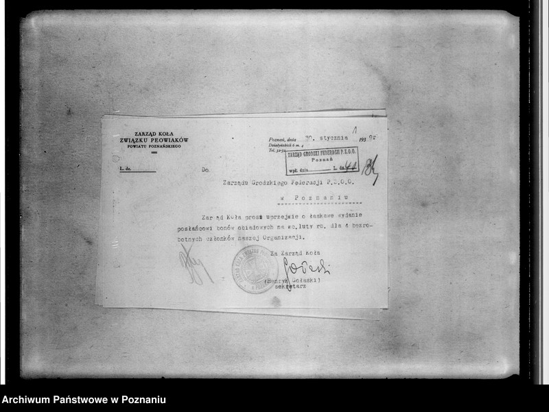 image.from.unit.number "Korespondencja z Zarządem Koła Związku Powiatów powiatu poznańskiego: skład zarządu, korespondencja w sprawie wydania bonów obiadowych dla bezrobotnych członków związku - sprawy finansowe"