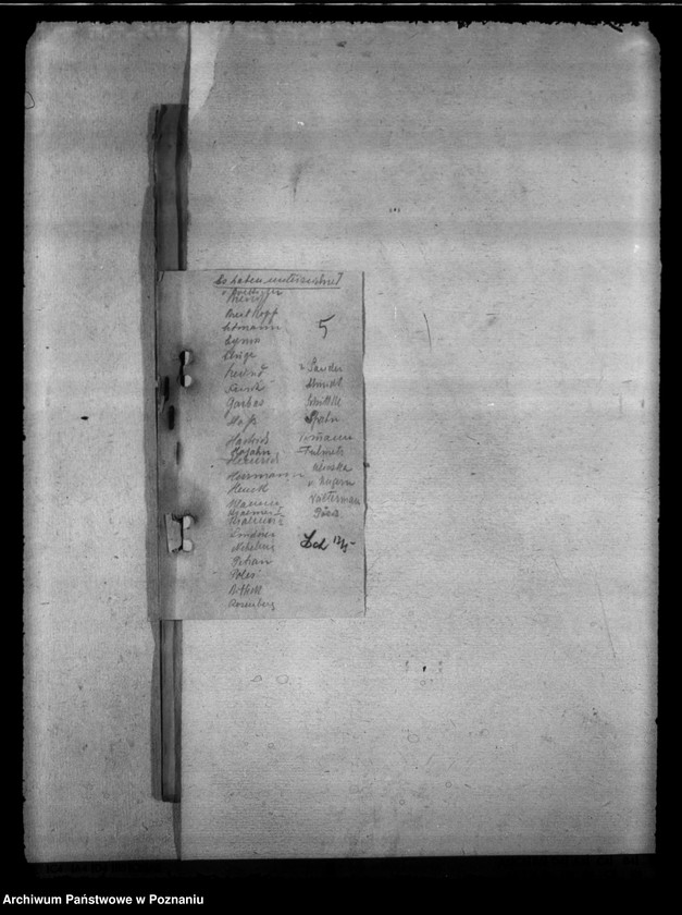 Obraz 9 z jednostki "Unterbringung der Behörden. Einrichtung der Dienststrafkammer. Förderrung des Baues von Baracken. Organisation des Gestapo."