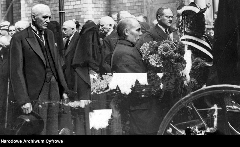 Obraz 20 z jednostki "Pogrzeb Michaliny Mościckiej w Warszawie"