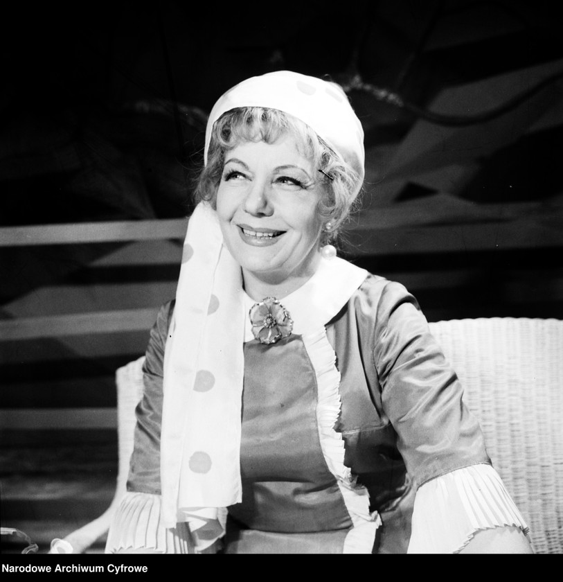 Obraz 2 z jednostki "Warszawa. Teatr Ludowy - sztuka "Żołnierz i bohater""