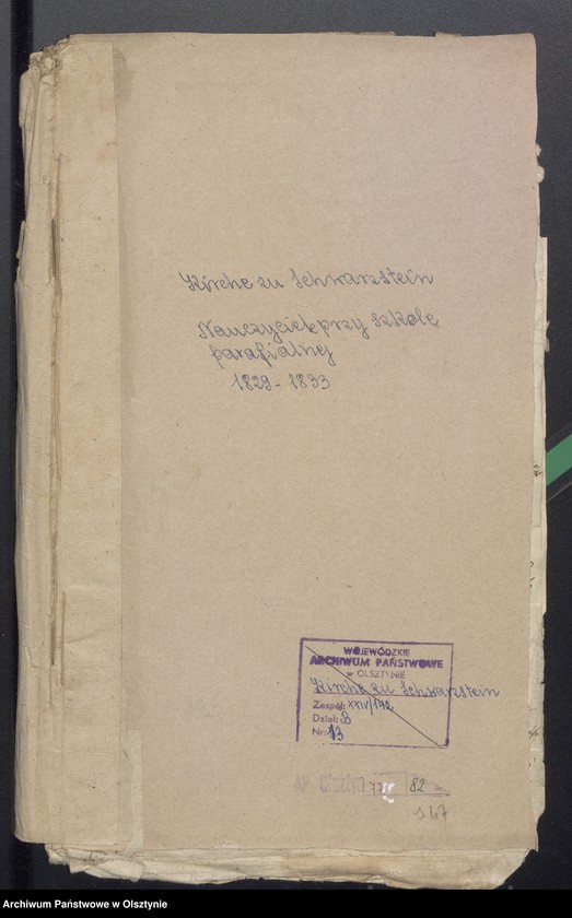 image.from.unit.number "[Nauczyciele szkoły parafialnej]"