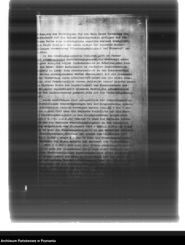 Obraz 13 z jednostki "13. Verordnung zum Reichsbürgergesetz. Verordnung über die Schutzangehörigkeit des Deutschen Reichs. Verordnung über die Staatsangehörigkeit auf Wiederruf"