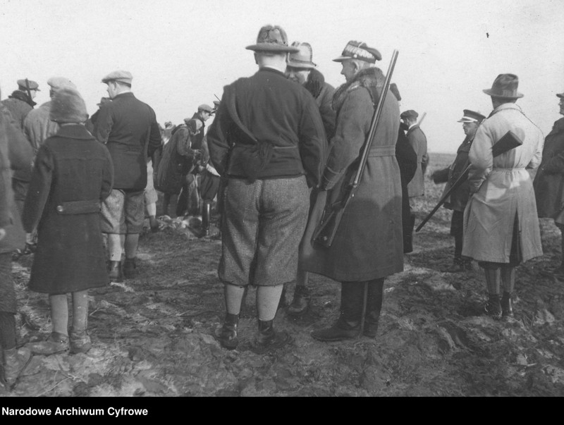 Obraz 5 z jednostki "Polowanie w majątku Kazimierza Taczanowskiego w Wilczynie"